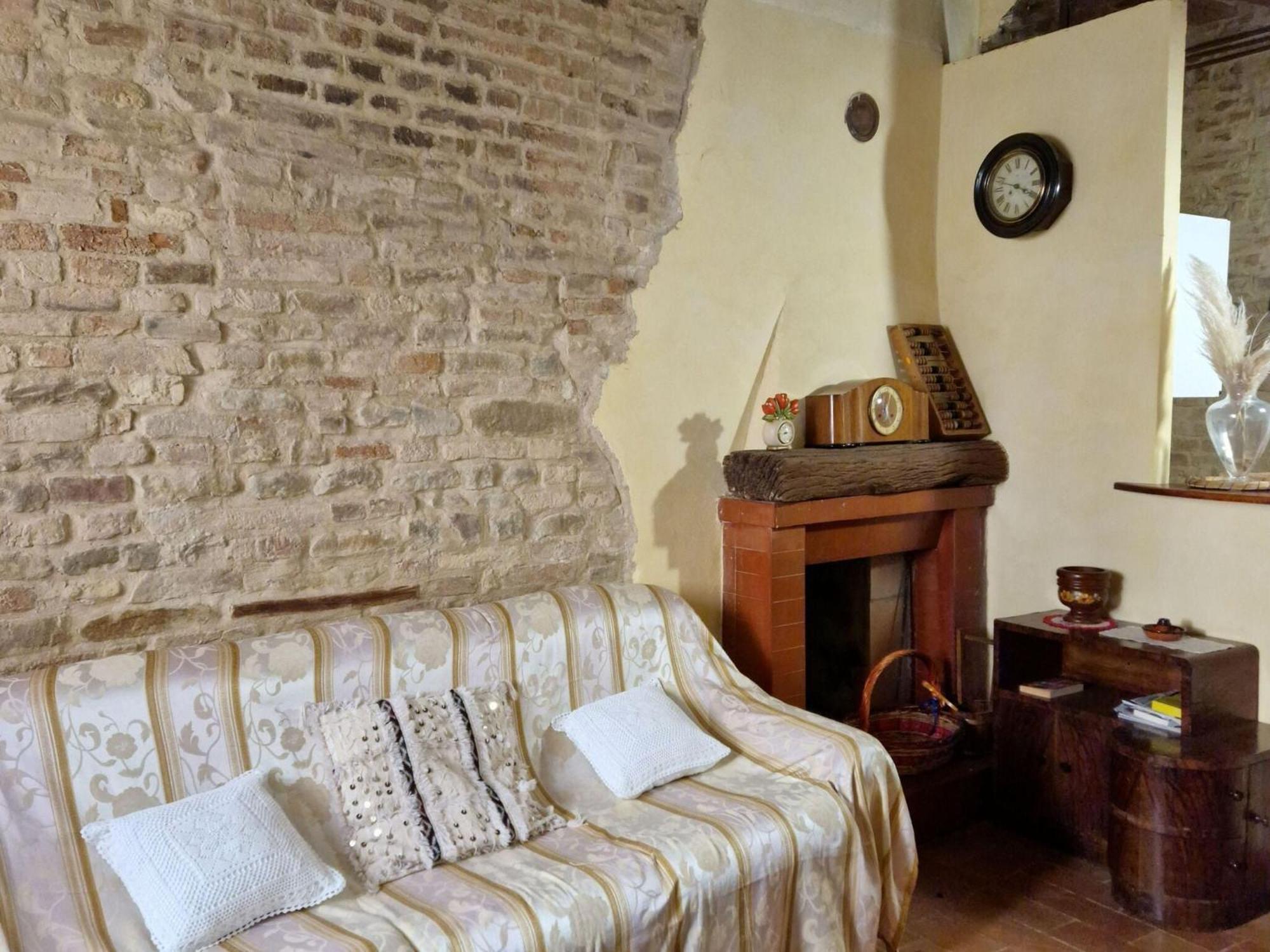 Appartement Flat In Fratte Rosa In The Historic Centre Extérieur photo